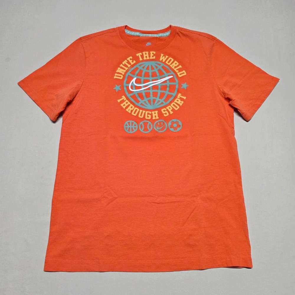 Nike Mens Unite The World Through Sport Graphic Medium T-Shirt Orange Pullover